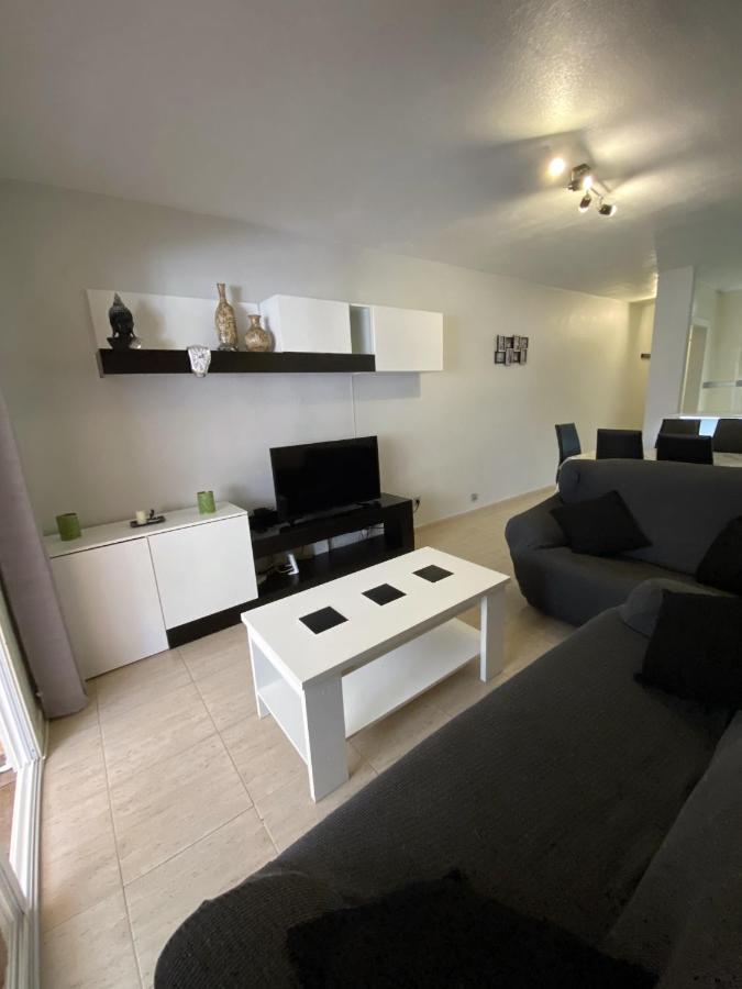 רוקאוטס דה מר Apartamento Aguadulce Playa מראה חיצוני תמונה